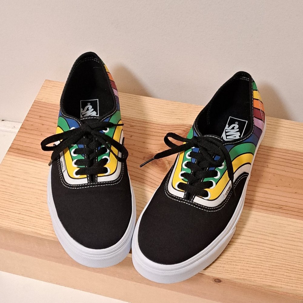 Vans Authentic Refract Black/True White/Multi Siz… - image 1